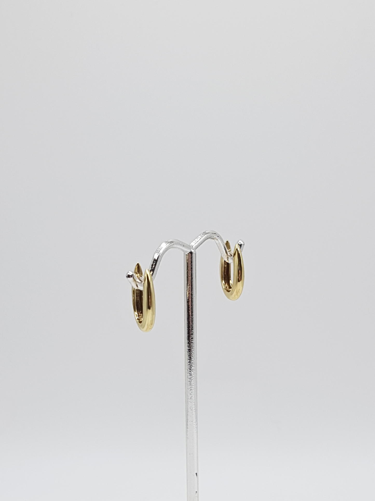 Bambu Gold Peaked Hoop Earrings _E22223-2612