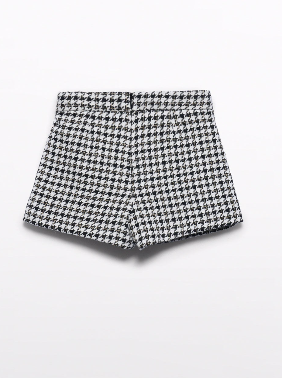 Girls Black & White Houndstooth Skort