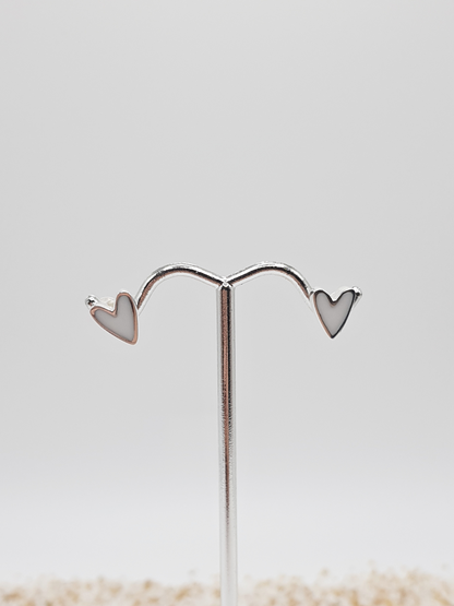 Bambu Silver Resin Heart Earrings _E909-1950