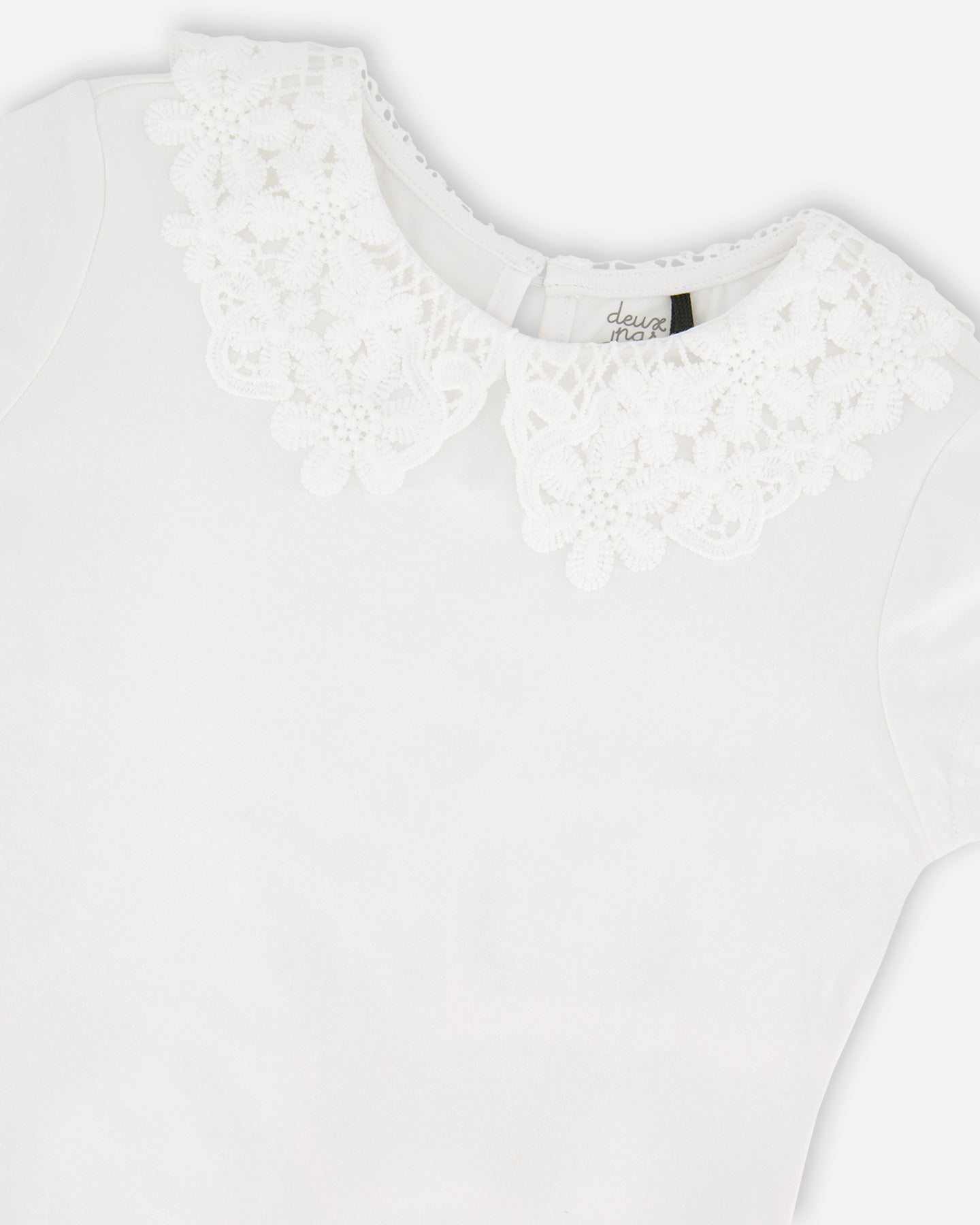 Deux Par Deux Girls T-Shirt with Crochet Collar_ H30I70