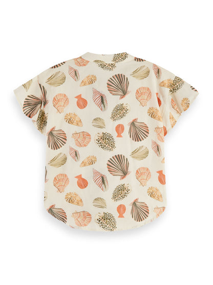 Scotch & Soda Cream Knotted Front Short Sleeved Shirt with Shells Print _ 176698-6913