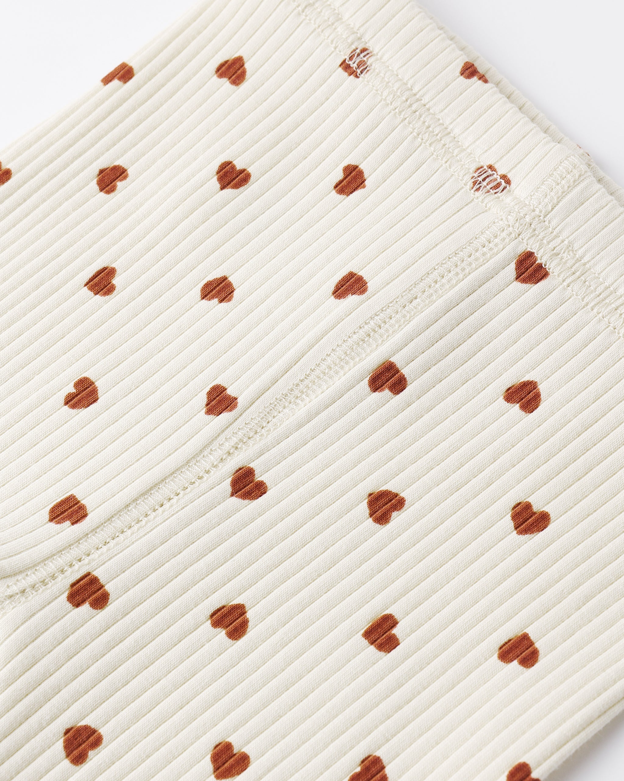 Quincy Mae Baby Red Hearts Ribbed Leggings_ QM013PALM