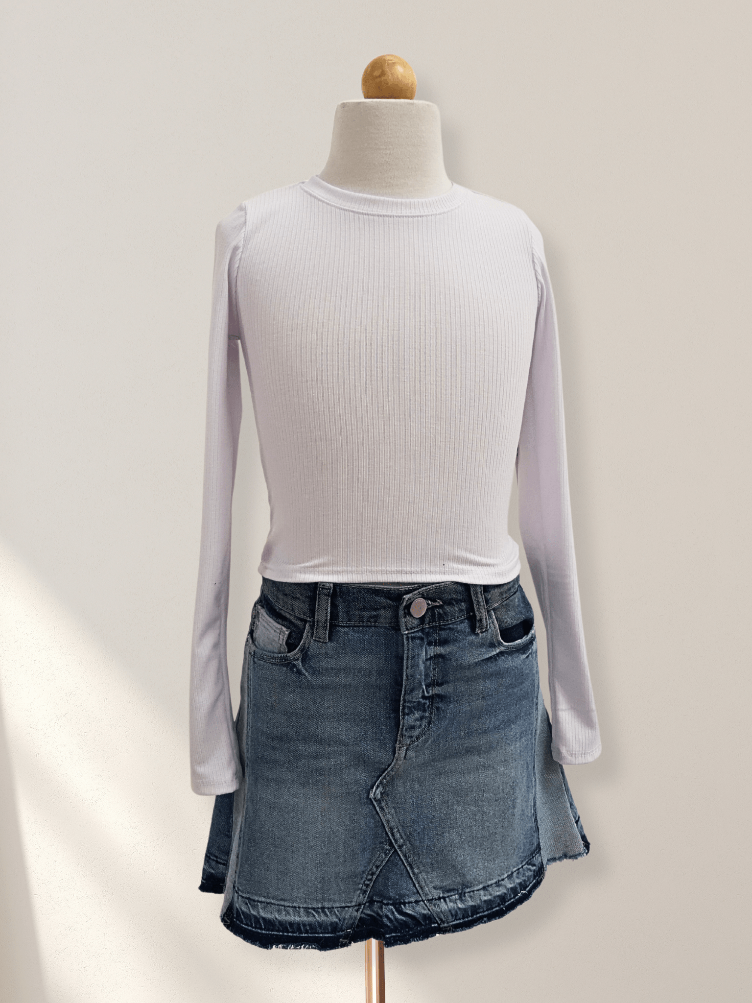 Cheryl Kids White L/S Ribbed Top _6039 - 1000 - NorthGirls