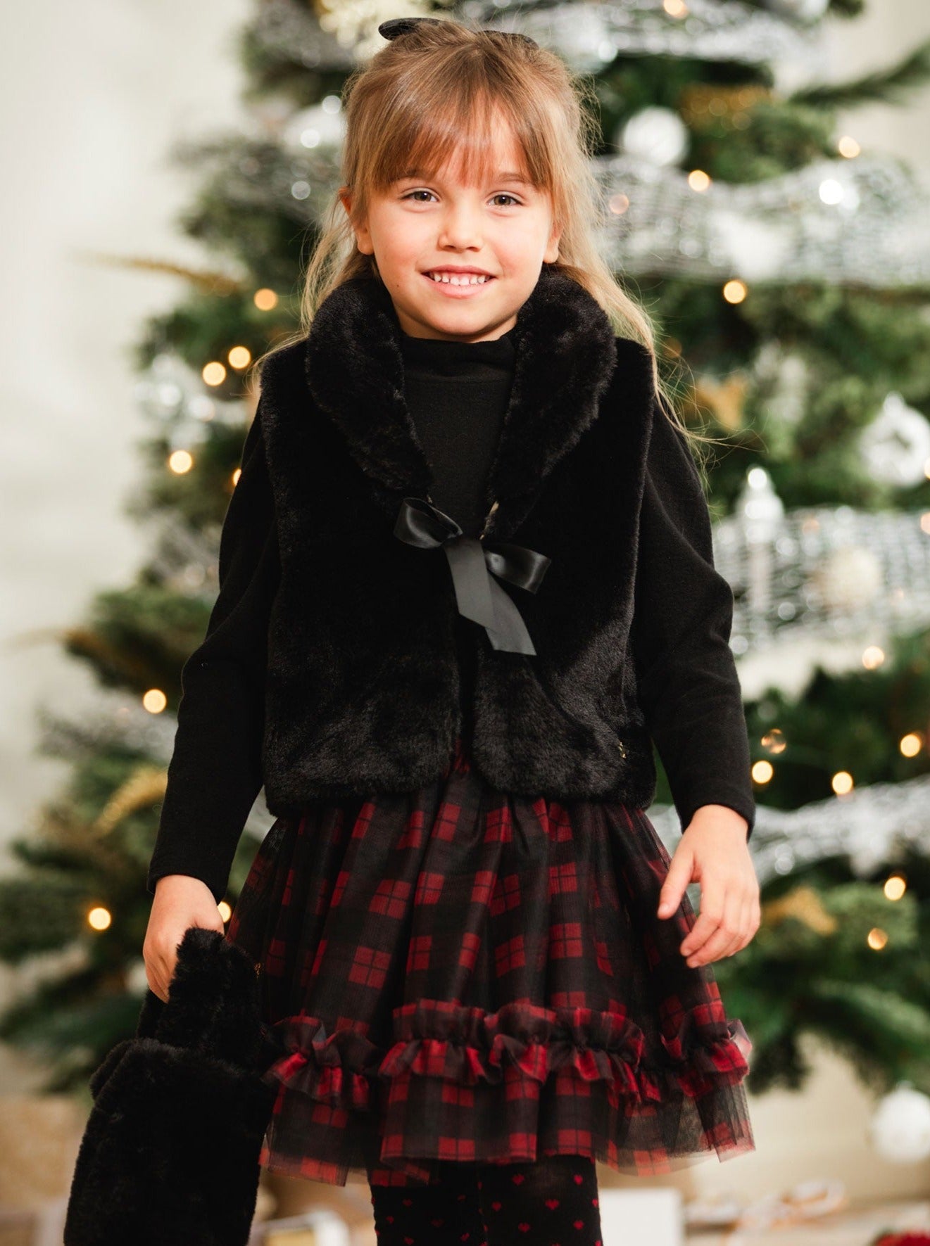 Deux Par Deux Black Faux Fur Shawl Collar Vest _F20NG31 - 999B - NorthGirls