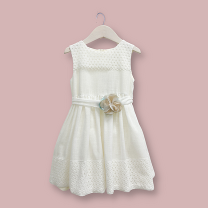Mayoral Mini Sleeveless Dress w/Flower & Lace _Off White 3910-10