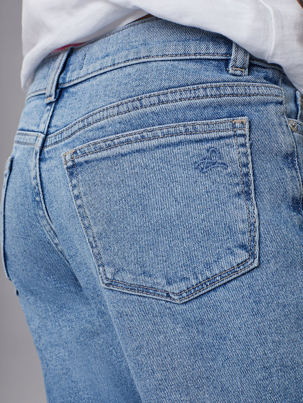 DL1961 Emie Straight High Rise _Glacier 26350 - NorthGirls